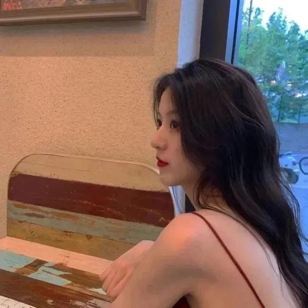 离去的女人